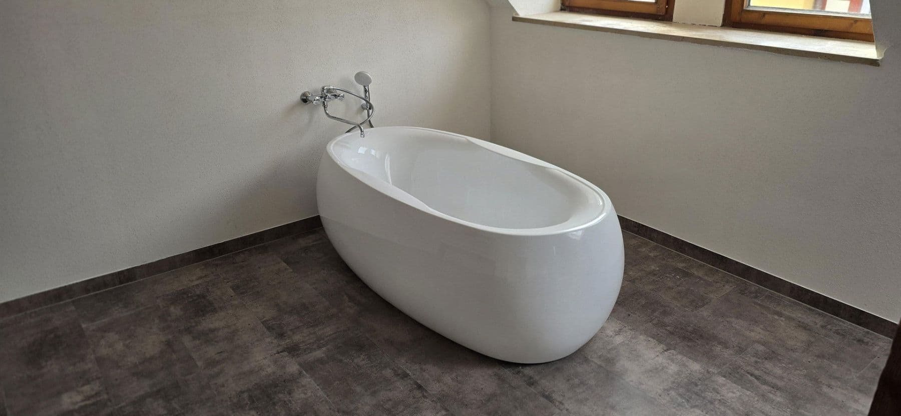 Pronájem bytu 5+1 166 m², Uffenheim, Bavorsko Pronájem bytu 5+1 166 m², Uffenheim, Bavorsko