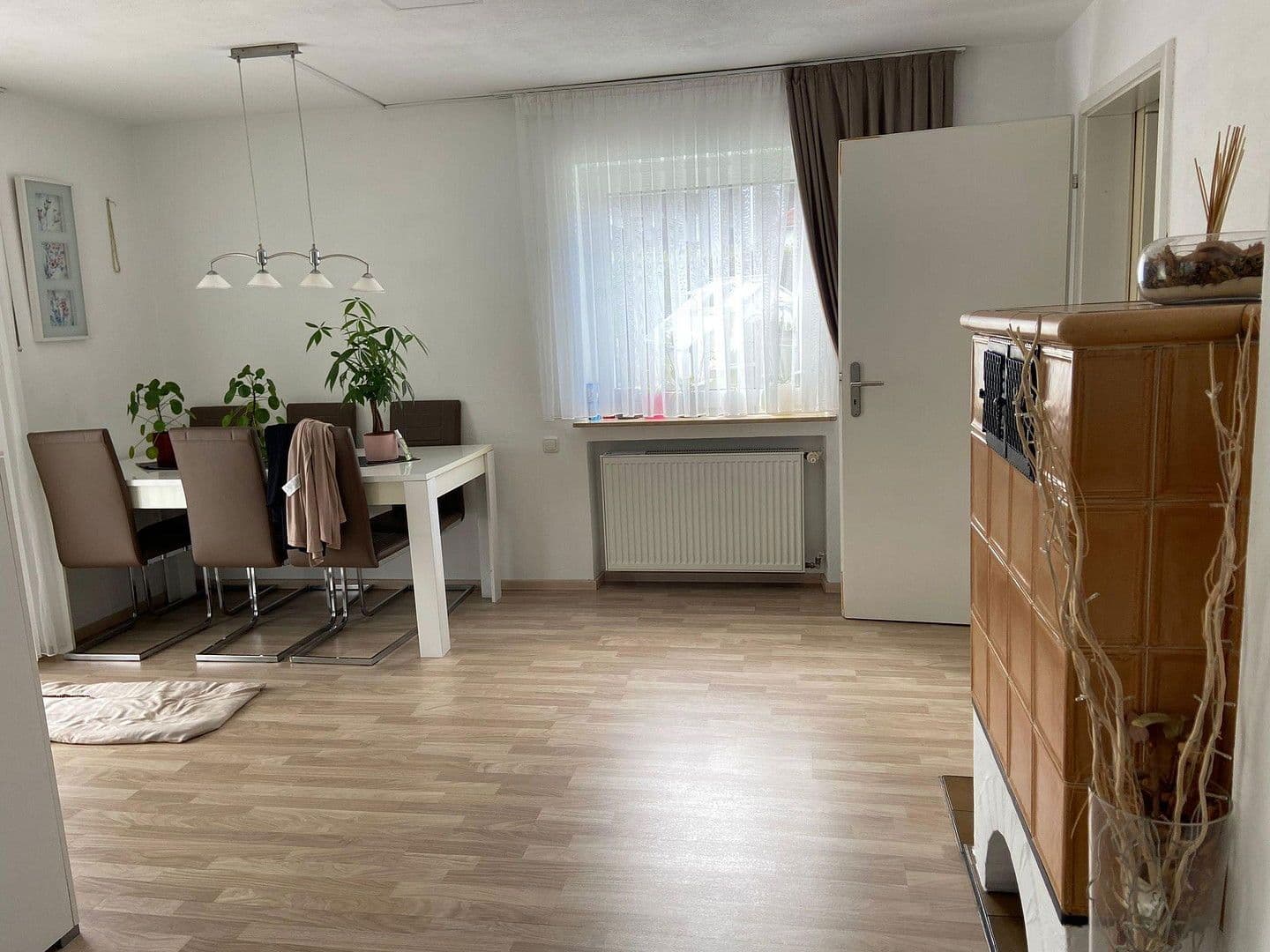 Prodej domu 133 m², pozemek 486 m², Ichenhausen, Bavorsko Prodej domu 133 m², pozemek 486 m², Ichenhausen, Bavorsko