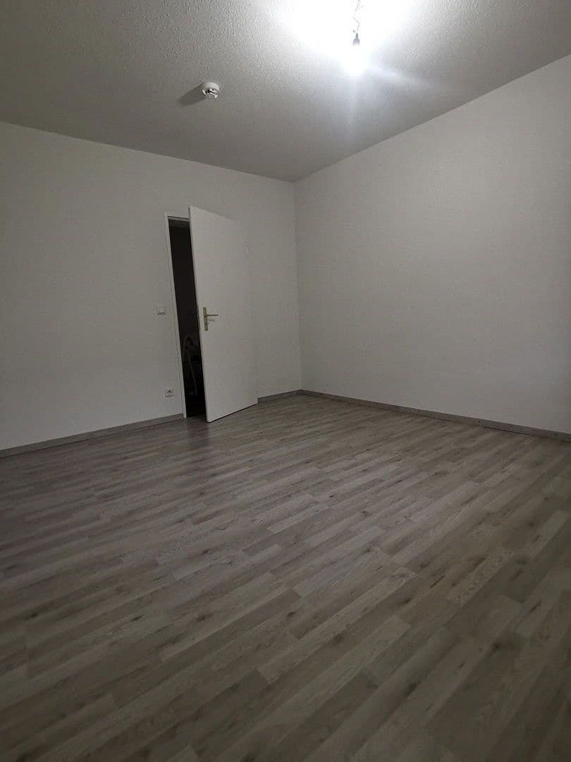 Prodej bytu 3+1 76 m², Herriedener Straße 84, Nürnberg, Bavorsko Prodej bytu 3+1 76 m², Herriedener Straße 84, Nürnberg, Bavorsko