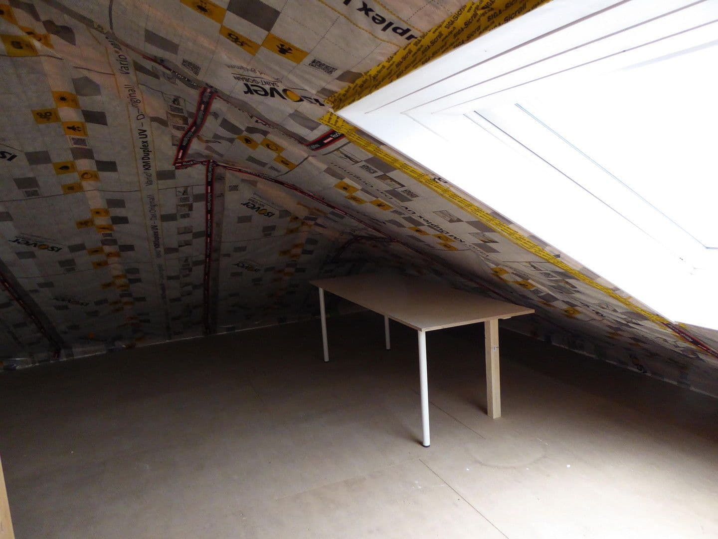 Prodej domu 112 m², pozemek 572 m², wird angegeben, Freiburg, Bádensko-Württembersko Prodej domu 112 m², pozemek 572 m², wird angegeben, Freiburg, Bádensko-Württembersko