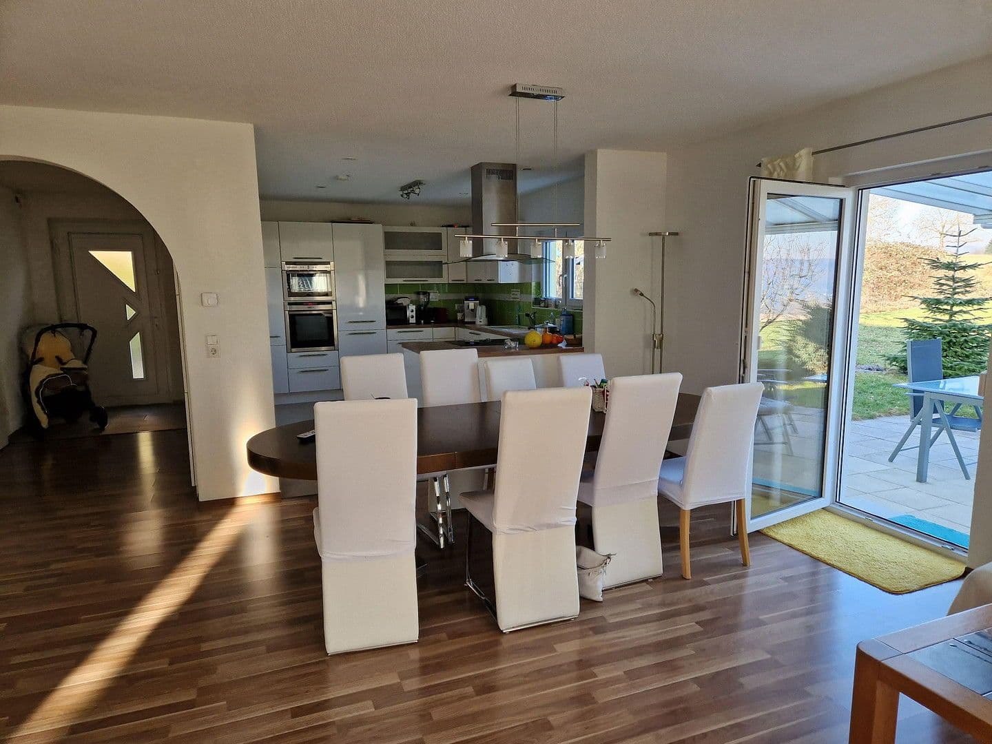 Prodej domu 112 m², pozemek 572 m², wird angegeben, Freiburg, Bádensko-Württembersko Prodej domu 112 m², pozemek 572 m², wird angegeben, Freiburg, Bádensko-Württembersko