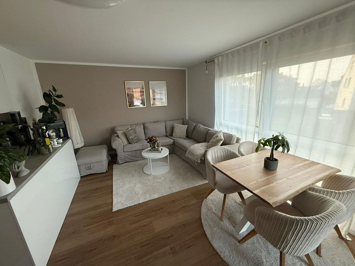 Pronájem bytu 3+1 72 m², Garbsen, Dolní Sasko Pronájem bytu 3+1 72 m², Garbsen, Dolní Sasko