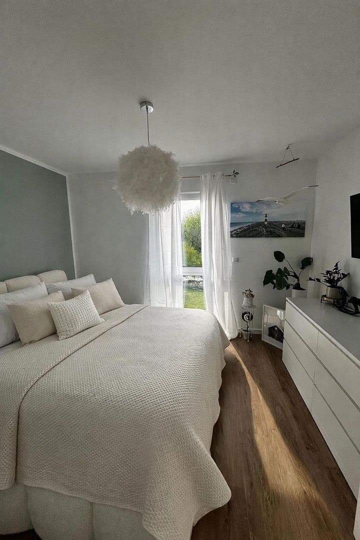 Pronájem bytu 3+1 72 m², Garbsen, Dolní Sasko Pronájem bytu 3+1 72 m², Garbsen, Dolní Sasko