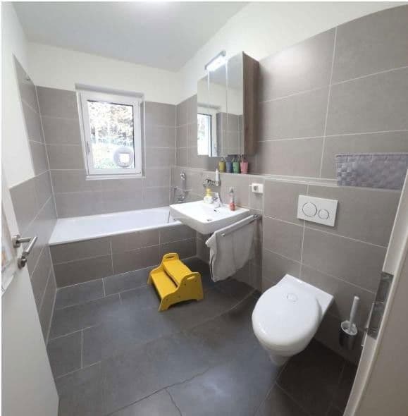 Prodej bytu 5+1 124 m², Seekirchen am Wallersee, Salcbursko Prodej bytu 5+1 124 m², Seekirchen am Wallersee, Salcbursko