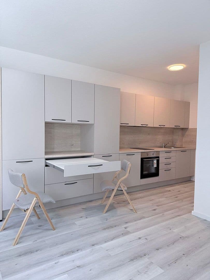 Pronájem bytu 1+1 25 m², Zähringerstraße 16A, Offenburg, Bádensko-Württembersko Pronájem bytu 1+1 25 m², Zähringerstraße 16A, Offenburg, Bádensko-Württembersko