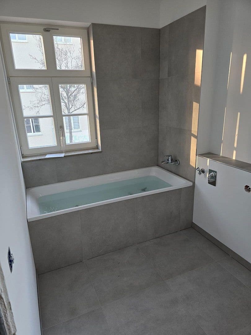 Pronájem bytu 2+1 54 m², Angerstr. 11, Leipzig, Sasko Pronájem bytu 2+1 54 m², Angerstr. 11, Leipzig, Sasko