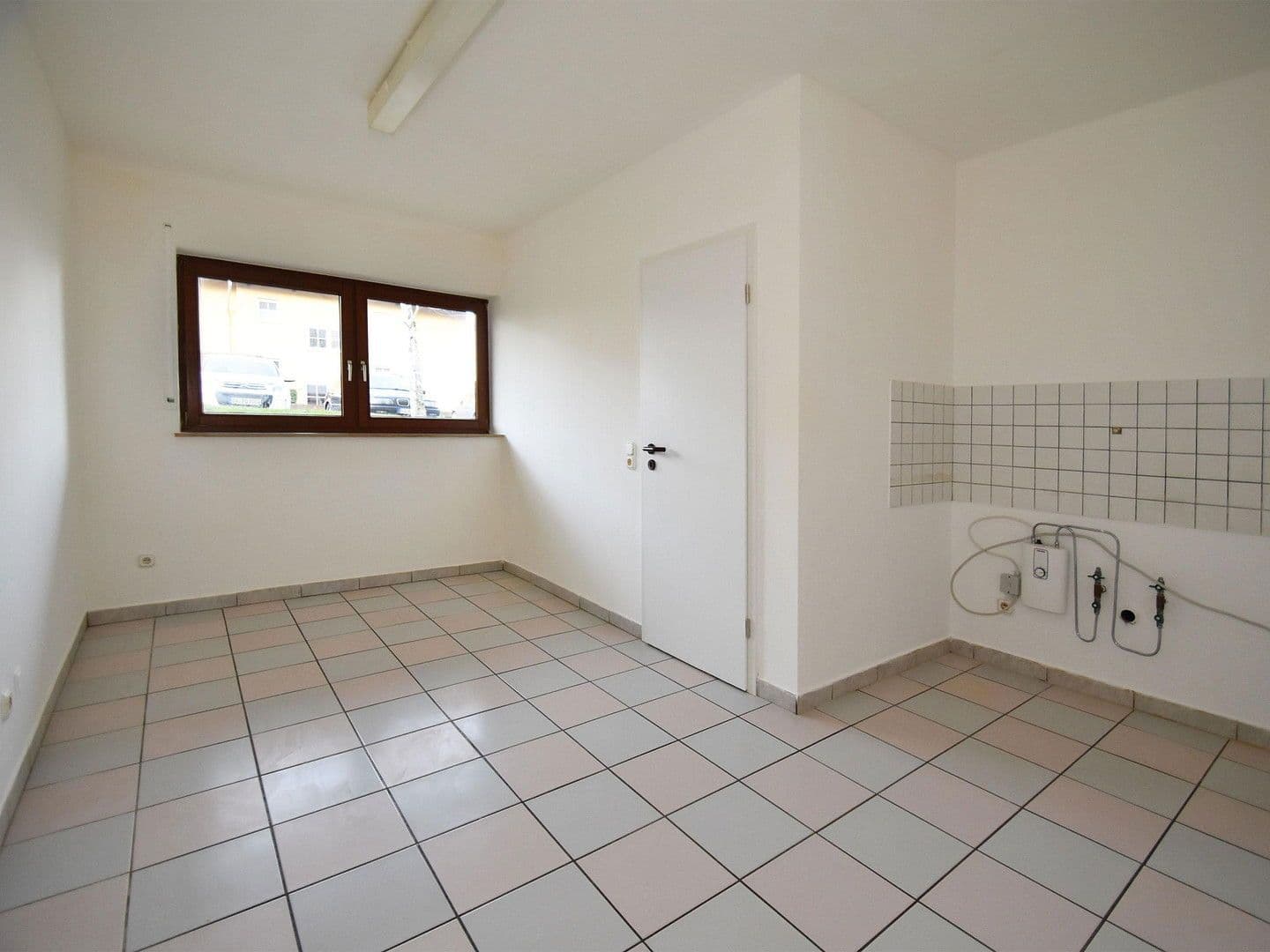 Pronájem bytu 5+1 175 m², Pohlheim, Hessen Pronájem bytu 5+1 175 m², Pohlheim, Hessen