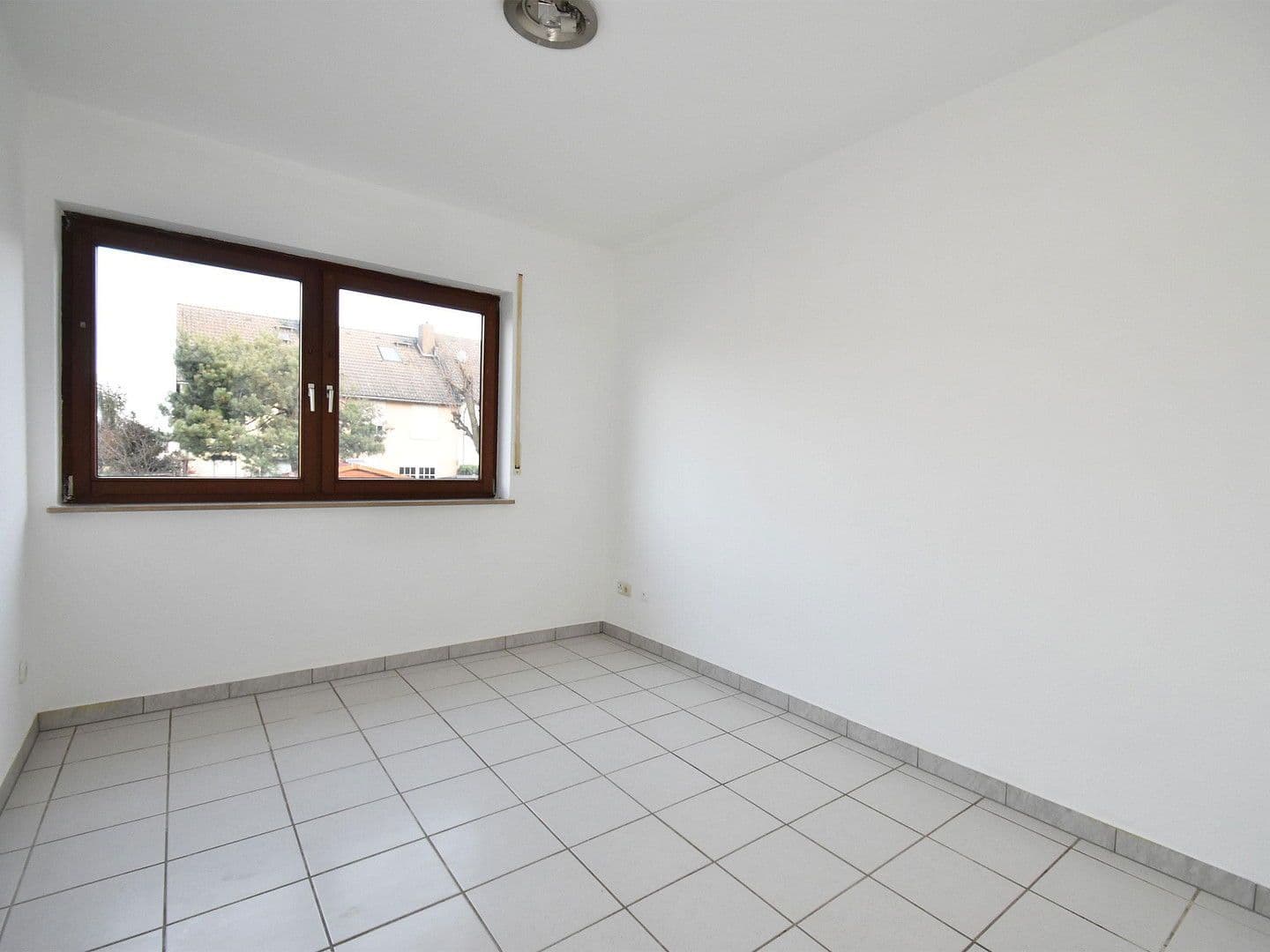 Pronájem bytu 5+1 175 m², Pohlheim, Hessen Pronájem bytu 5+1 175 m², Pohlheim, Hessen