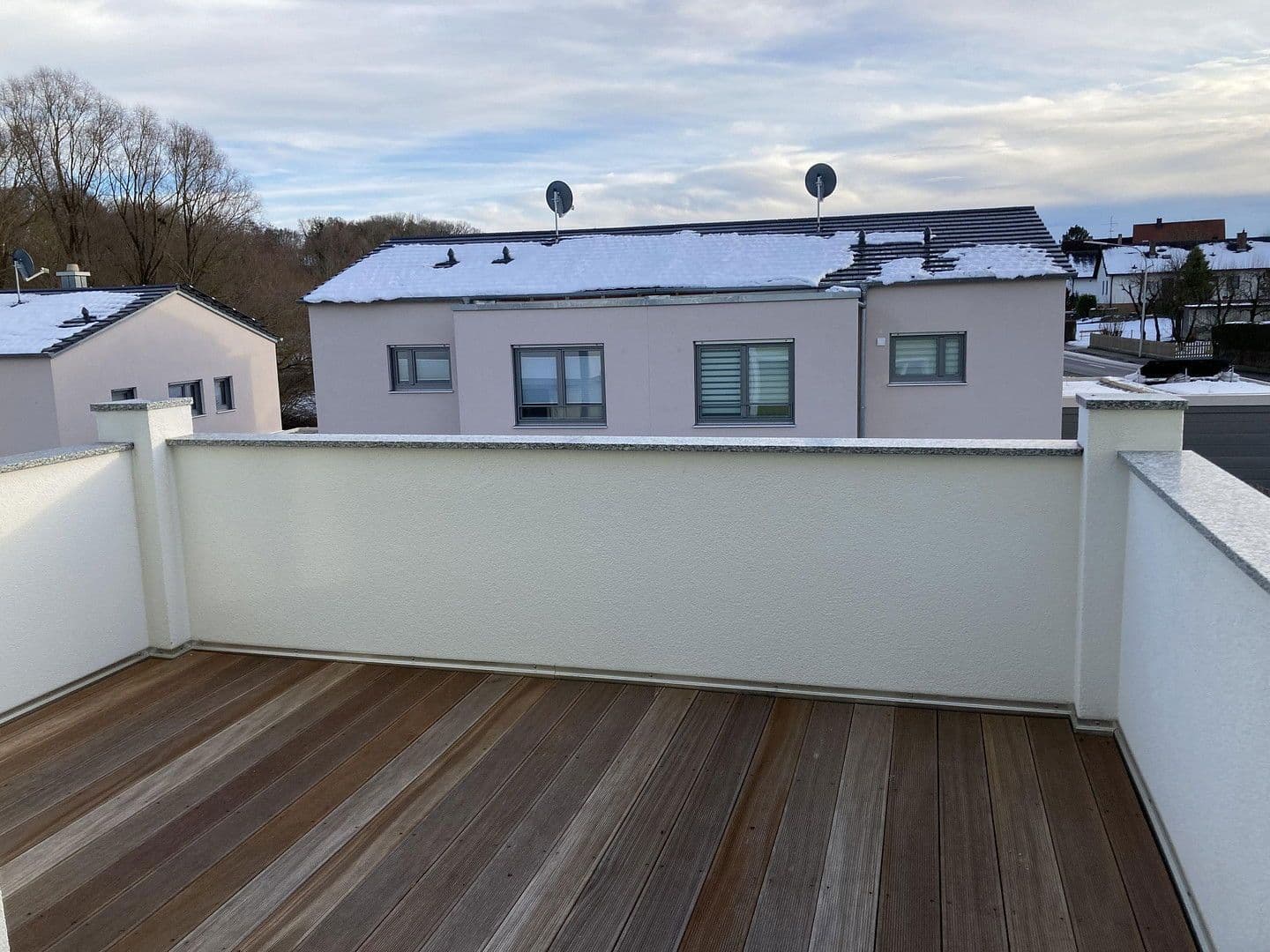 Pronájem bytu 3+1 86 m², Hauptstraße 57, Tiefenbach, Bavorsko Pronájem bytu 3+1 86 m², Hauptstraße 57, Tiefenbach, Bavorsko