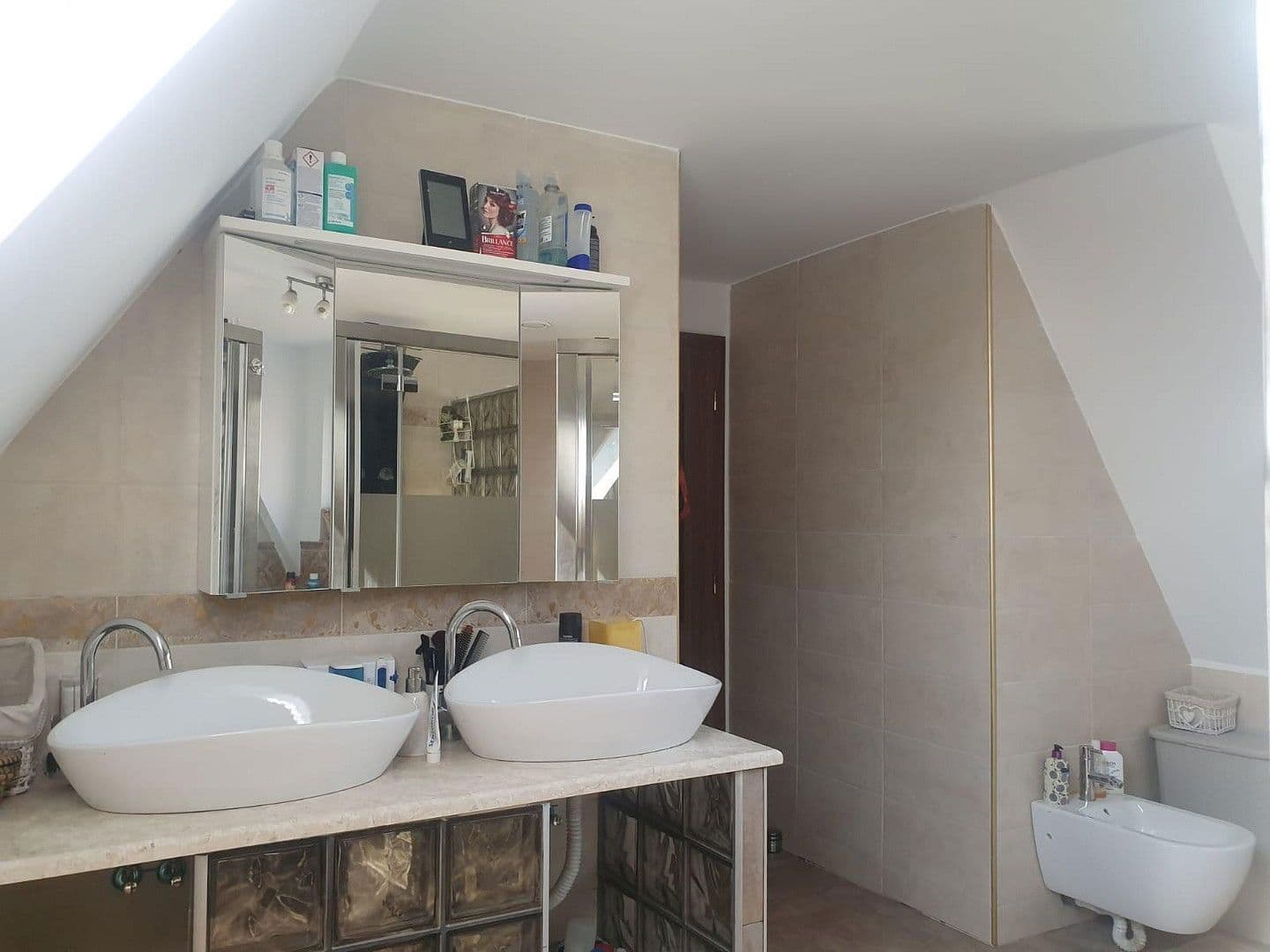 Prodej domu 230 m², pozemek 799 m², Wiesenstr 5, Hasbergen, Dolní Sasko Prodej domu 230 m², pozemek 799 m², Wiesenstr 5, Hasbergen, Dolní Sasko