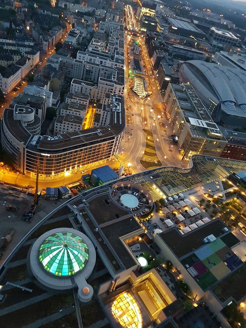 Pronájem bytu 2+1 61 m², Europa-Allee 2, Frankfurt am Main, Hessen Pronájem bytu 2+1 61 m², Europa-Allee 2, Frankfurt am Main, Hessen