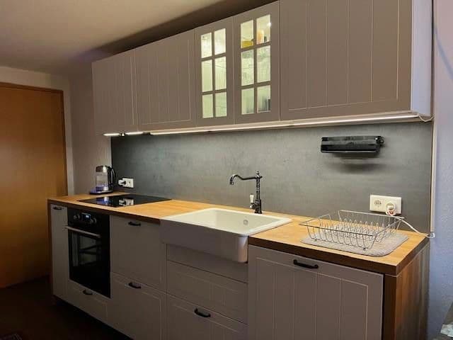 Pronájem bytu 4+1 98 m², Halle (Saale), Sasko-Anhaltsko Pronájem bytu 4+1 98 m², Halle (Saale), Sasko-Anhaltsko