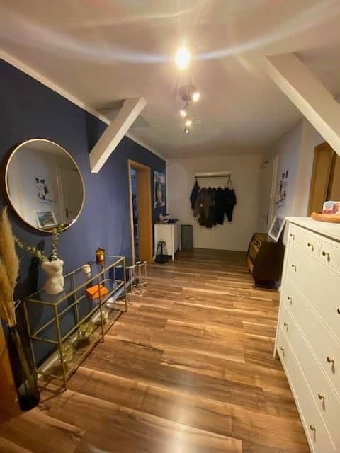 Pronájem bytu 4+1 98 m², Halle (Saale), Sasko-Anhaltsko Pronájem bytu 4+1 98 m², Halle (Saale), Sasko-Anhaltsko