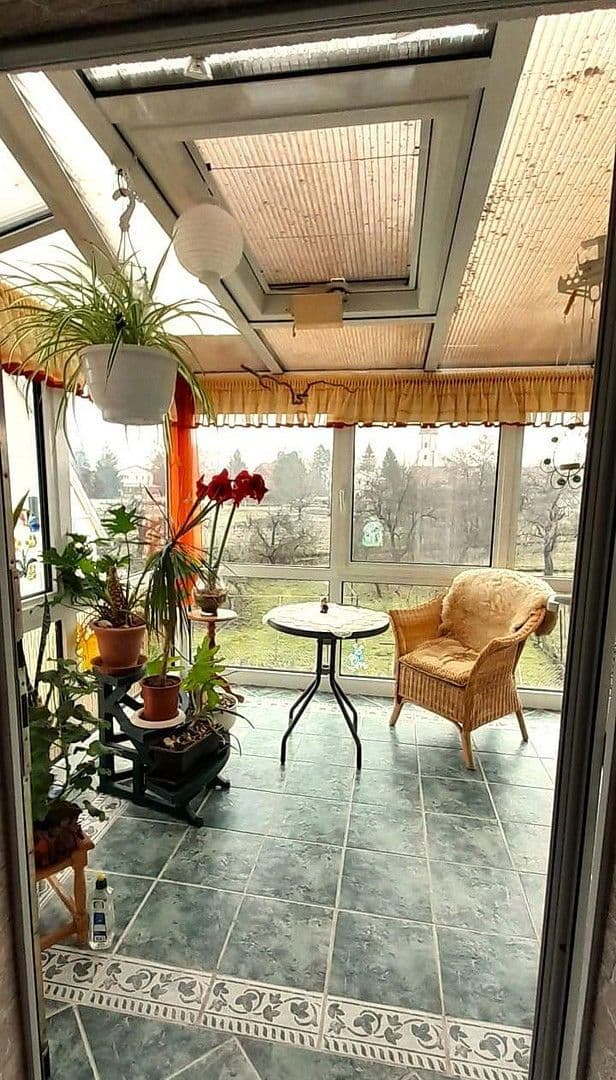 Prodej domu 219 m², pozemek 1.780 m², Bernsdorf, Sasko Prodej domu 219 m², pozemek 1.780 m², Bernsdorf, Sasko