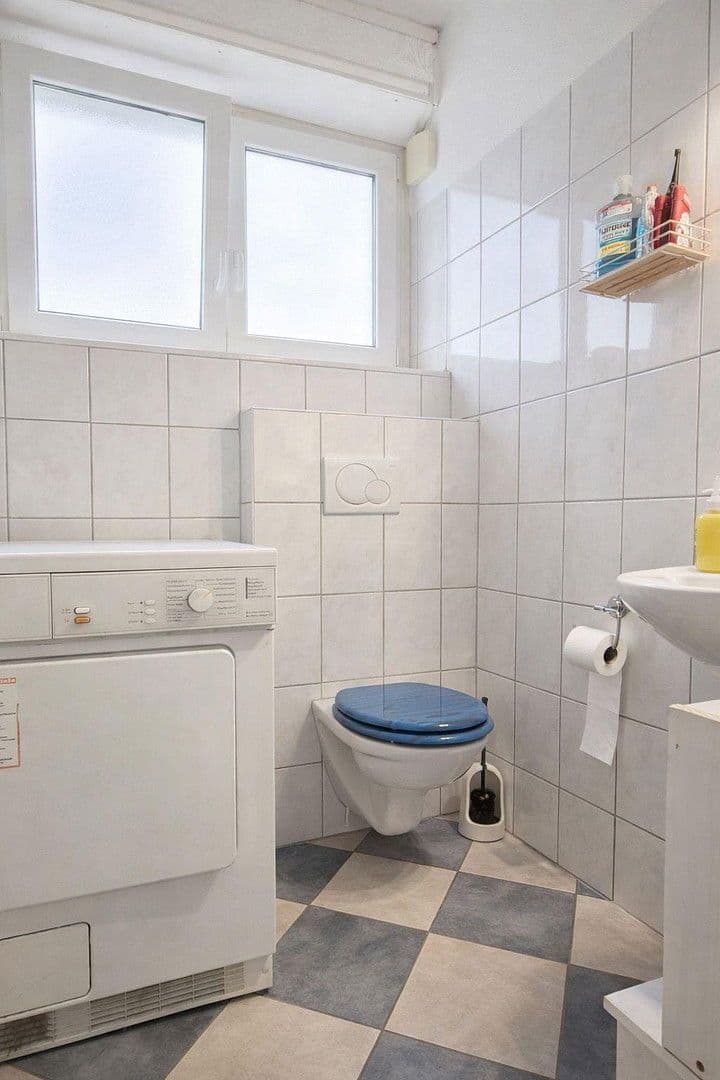 Prodej bytu 3+1 87 m², Breslauer Str. 31, Kelkheim (Taunus), Hessen Prodej bytu 3+1 87 m², Breslauer Str. 31, Kelkheim (Taunus), Hessen