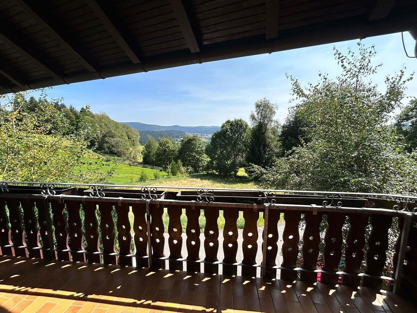 Pronájem bytu 4+1 111 m², Fuchsbergstr. 9, Mauth, Bavorsko Pronájem bytu 4+1 111 m², Fuchsbergstr. 9, Mauth, Bavorsko