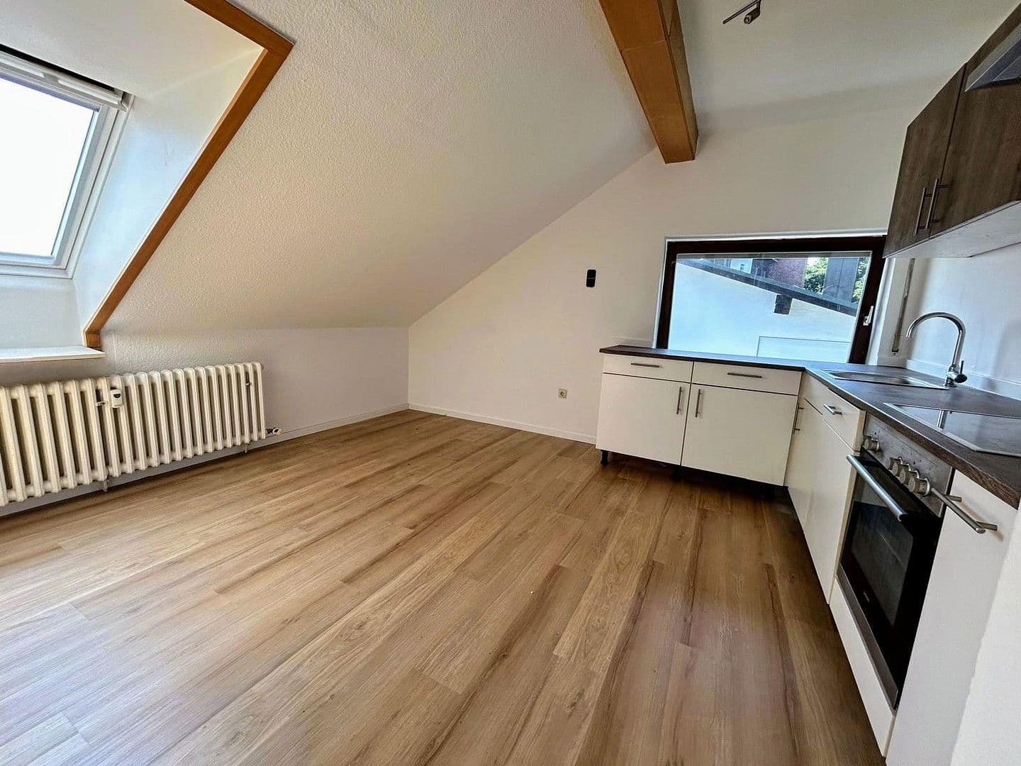 Pronájem bytu 4+1 111 m², Fuchsbergstr. 9, Mauth, Bavorsko Pronájem bytu 4+1 111 m², Fuchsbergstr. 9, Mauth, Bavorsko