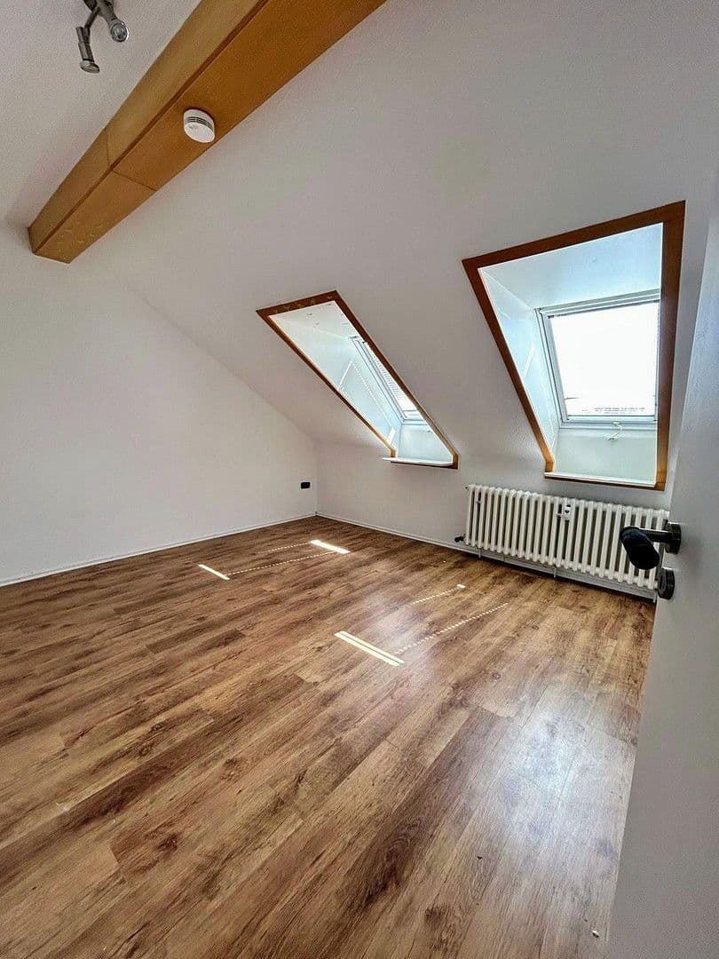 Pronájem bytu 4+1 111 m², Fuchsbergstr. 9, Mauth, Bavorsko Pronájem bytu 4+1 111 m², Fuchsbergstr. 9, Mauth, Bavorsko