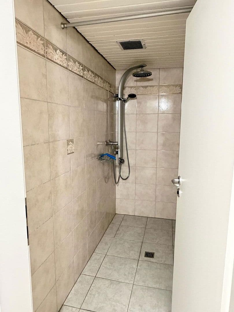 Pronájem bytu 2+1 50 m², Hauptstraße 114c, Burscheid, Severní Porýní-Vestfálsko Pronájem bytu 2+1 50 m², Hauptstraße 114c, Burscheid, Severní Porýní-Vestfálsko