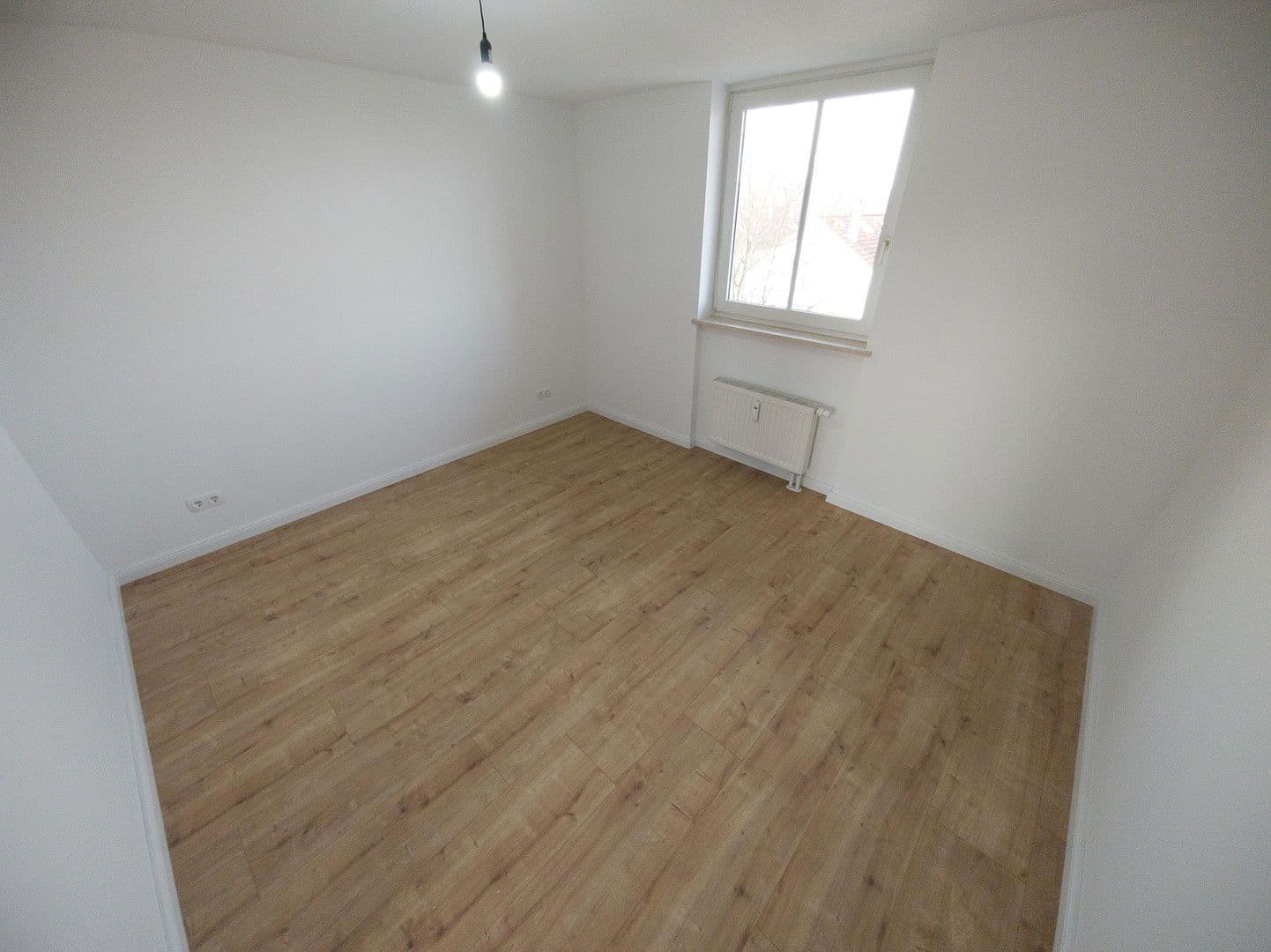 Pronájem bytu 2+1 61 m², Am Graßdorfer Wäldchen 36, Taucha, Sasko Pronájem bytu 2+1 61 m², Am Graßdorfer Wäldchen 36, Taucha, Sasko