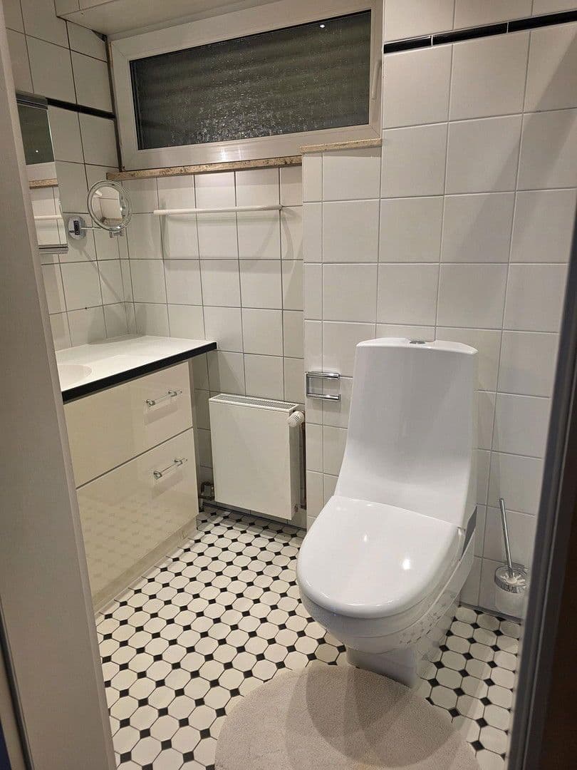 Prodej domu 170 m², pozemek 1.177 m², Unna, Severní Porýní-Vestfálsko Prodej domu 170 m², pozemek 1.177 m², Unna, Severní Porýní-Vestfálsko