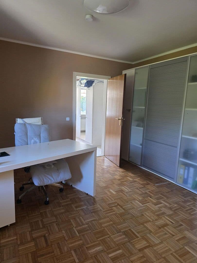 Prodej domu 170 m², pozemek 1.177 m², Unna, Severní Porýní-Vestfálsko Prodej domu 170 m², pozemek 1.177 m², Unna, Severní Porýní-Vestfálsko