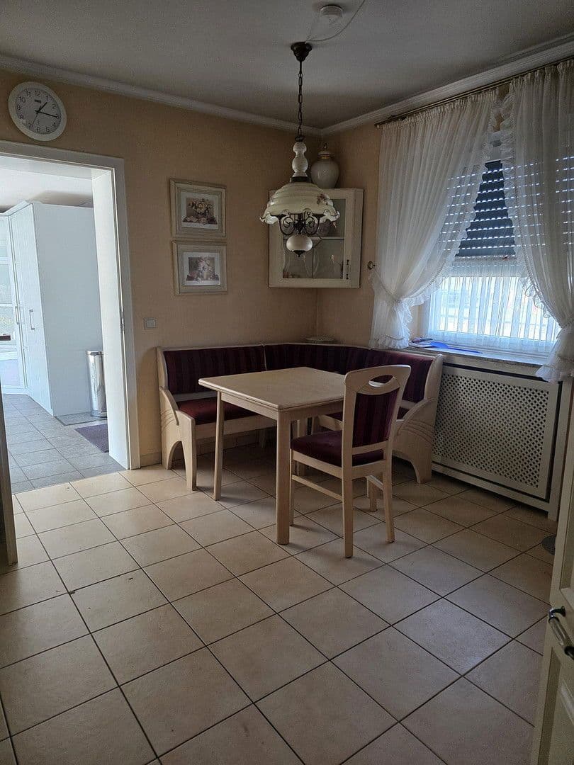 Prodej domu 170 m², pozemek 1.177 m², Unna, Severní Porýní-Vestfálsko Prodej domu 170 m², pozemek 1.177 m², Unna, Severní Porýní-Vestfálsko