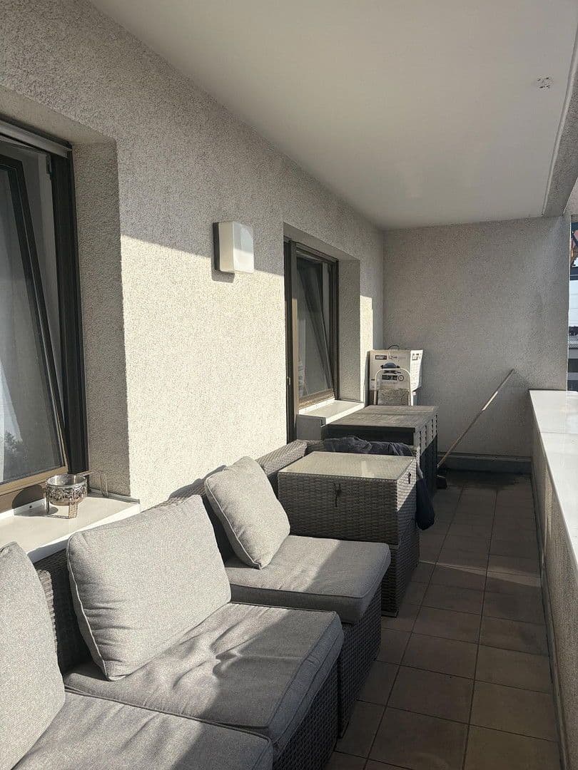 Pronájem bytu 3+kk 117 m², Hans-Sachs-Straße 1, Wesseling, Severní Porýní-Vestfálsko Pronájem bytu 3+kk 117 m², Hans-Sachs-Straße 1, Wesseling, Severní Porýní-Vestfálsko