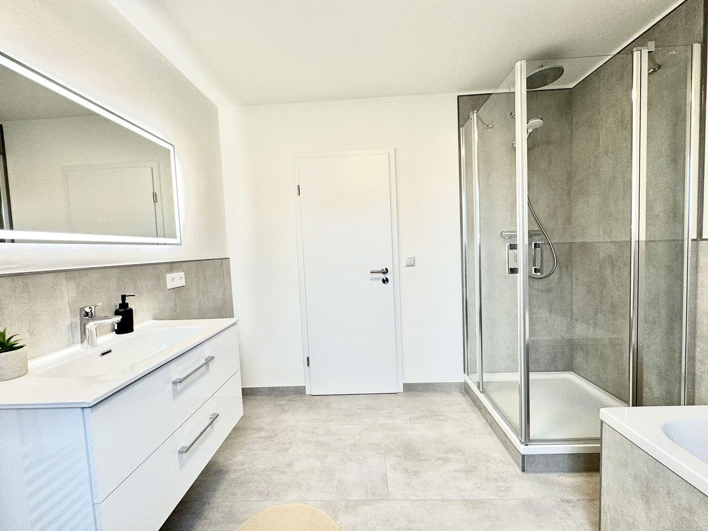 Prodej domu 127 m², pozemek 438 m², Wismar, Mecklenburg-Vorpommern Prodej domu 127 m², pozemek 438 m², Wismar, Mecklenburg-Vorpommern