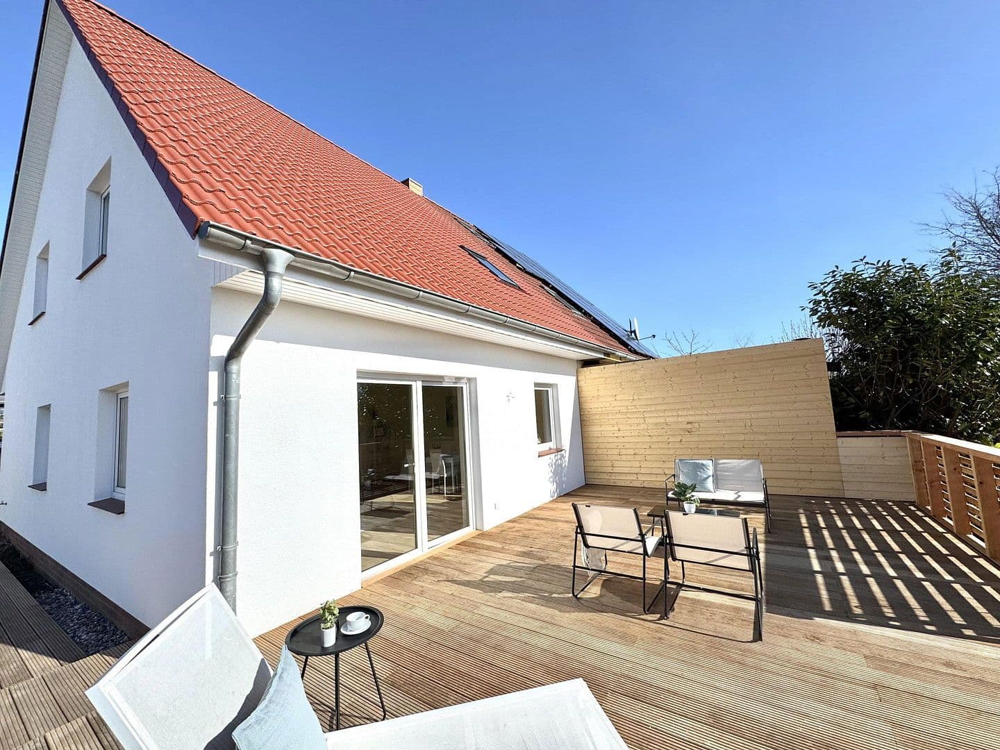 Prodej domu 127 m², pozemek 438 m², Wismar, Mecklenburg-Vorpommern Prodej domu 127 m², pozemek 438 m², Wismar, Mecklenburg-Vorpommern