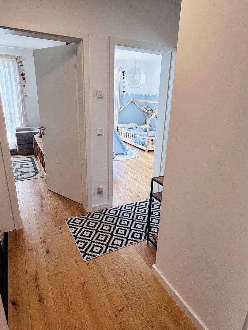 Prodej domu 125 m², pozemek 238 m², Isernhagen, Dolní Sasko Prodej domu 125 m², pozemek 238 m², Isernhagen, Dolní Sasko