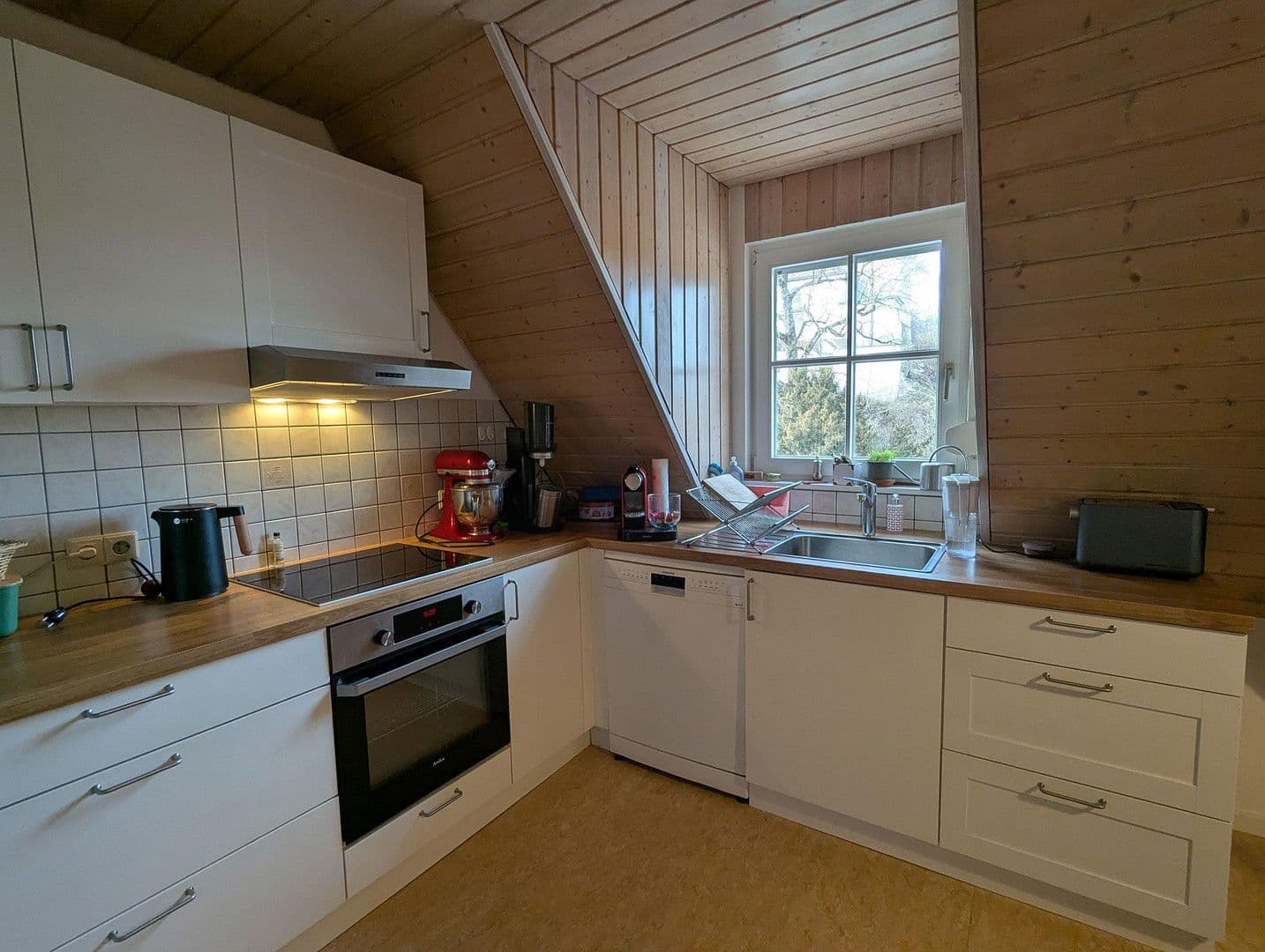 Pronájem bytu 3+1 80 m², Trochtelfingen, Bádensko-Württembersko Pronájem bytu 3+1 80 m², Trochtelfingen, Bádensko-Württembersko