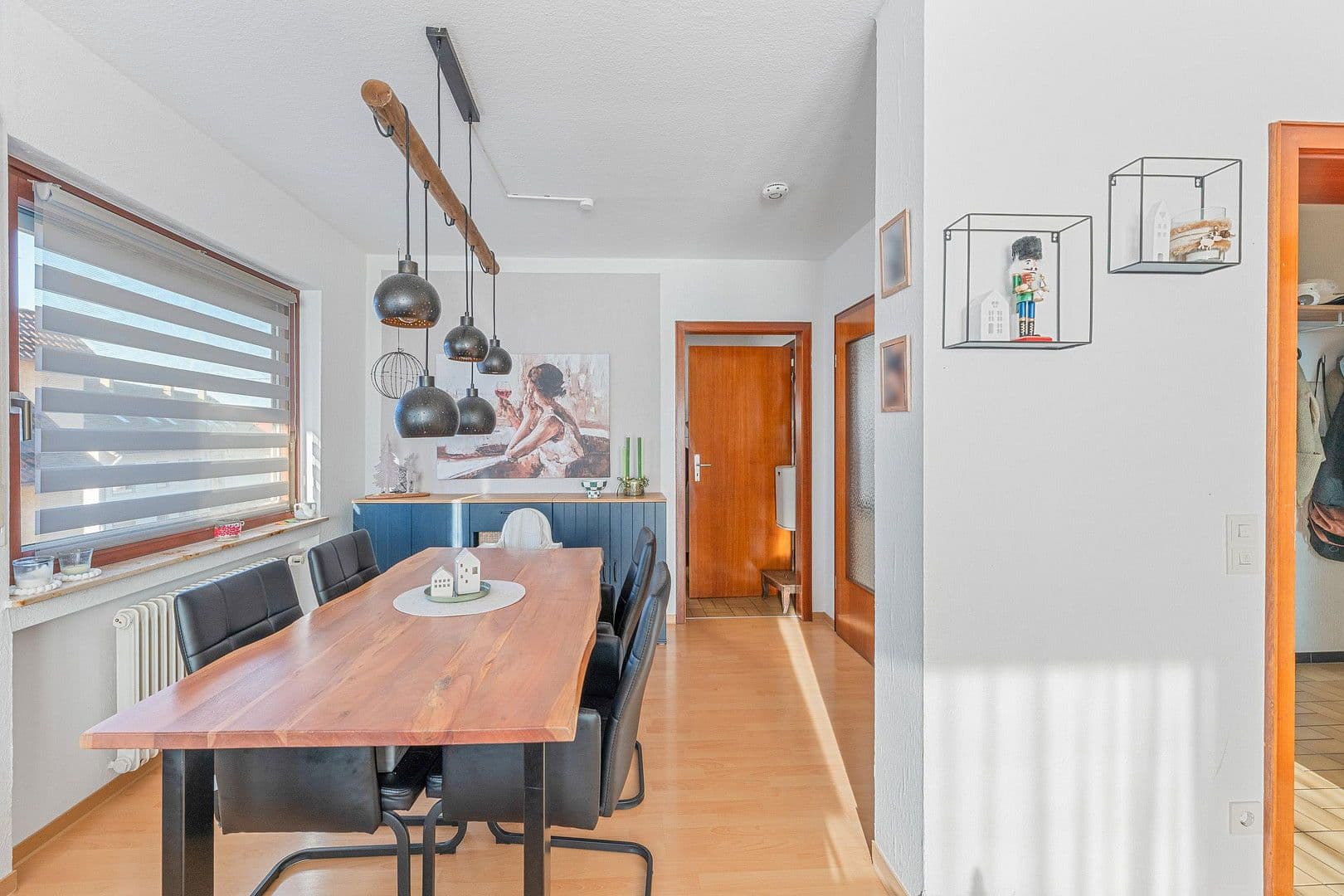Pronájem bytu 3+kk 85 m², Beuren, Bádensko-Württembersko Pronájem bytu 3+kk 85 m², Beuren, Bádensko-Württembersko