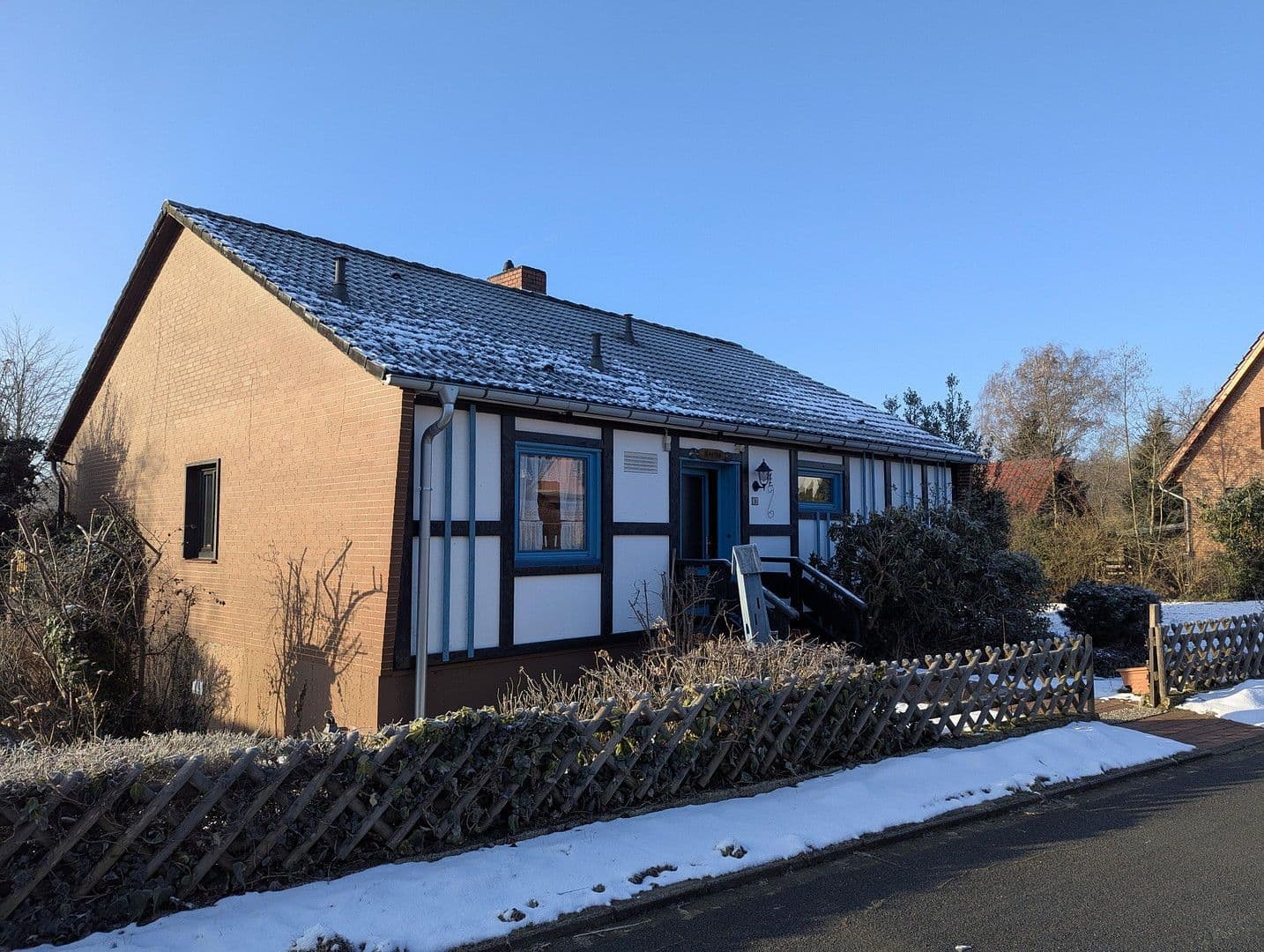 Prodej domu 106 m², pozemek 1.130 m², Celle, Dolní Sasko Prodej domu 106 m², pozemek 1.130 m², Celle, Dolní Sasko