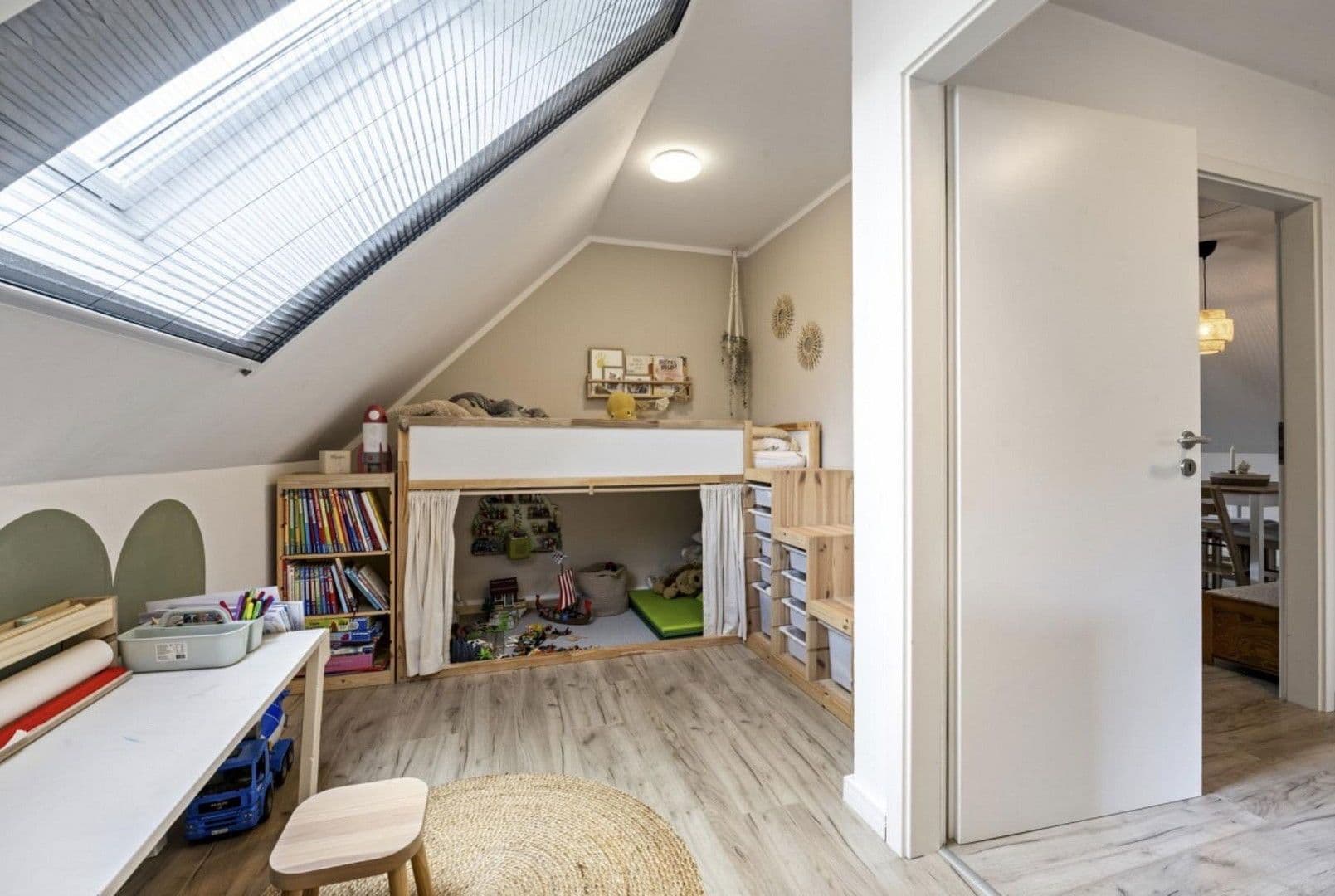 Pronájem bytu 3+1 73 m², Berkenthin, Šlesvicko-Holštýnsko Pronájem bytu 3+1 73 m², Berkenthin, Šlesvicko-Holštýnsko