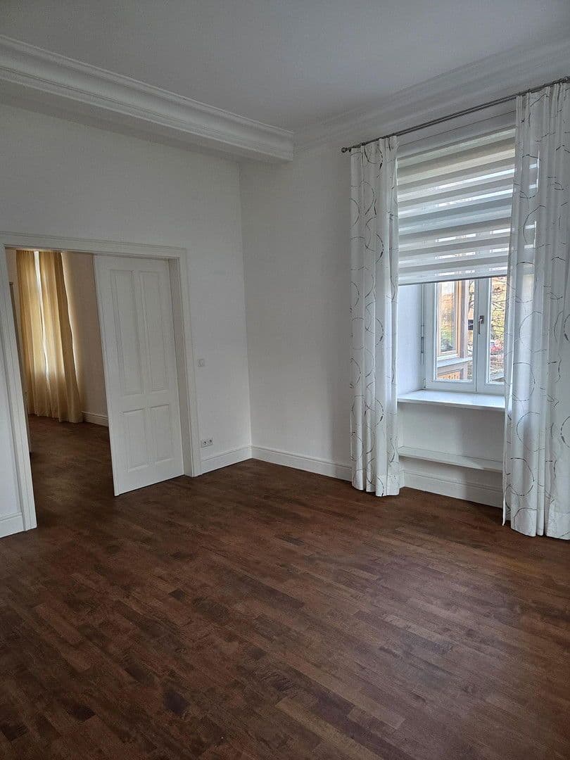 Pronájem bytu 3+kk 142 m², Scheer, Bádensko-Württembersko Pronájem bytu 3+kk 142 m², Scheer, Bádensko-Württembersko