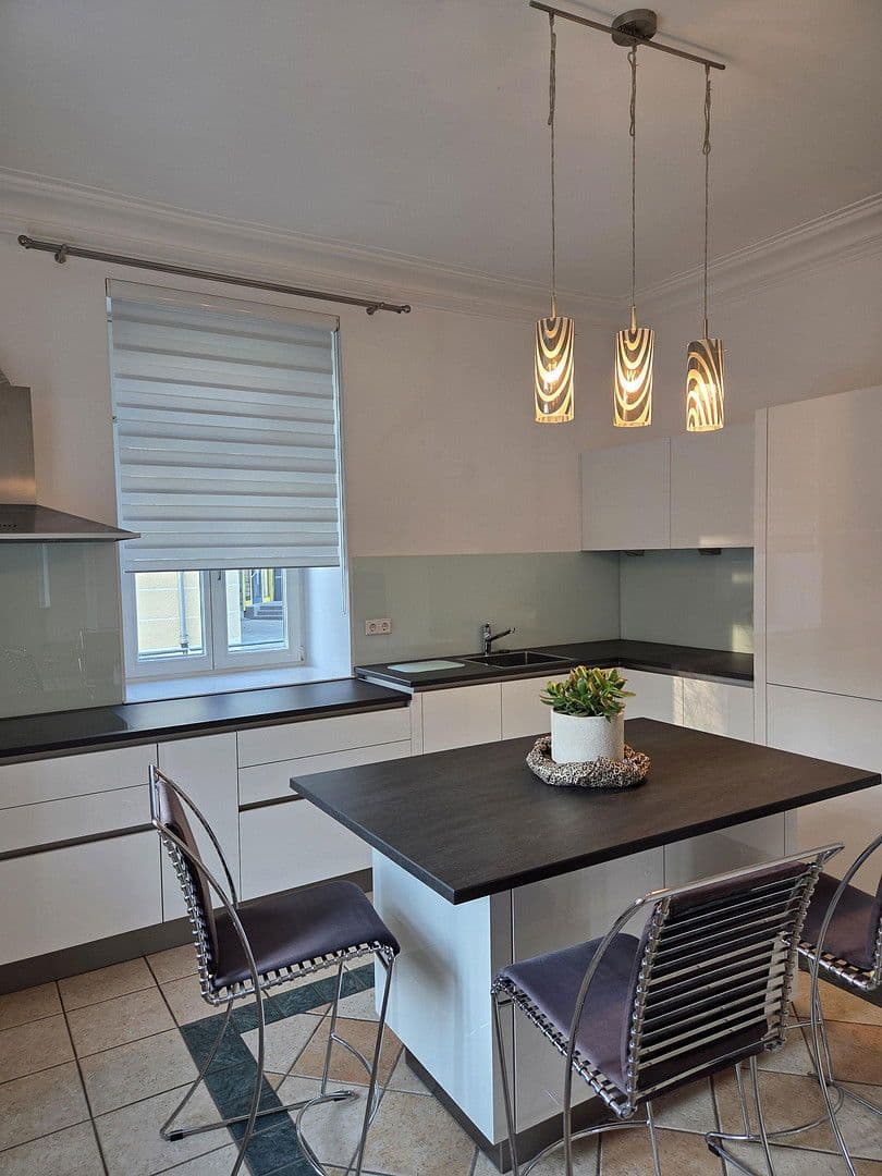 Pronájem bytu 3+kk 142 m², Scheer, Bádensko-Württembersko Pronájem bytu 3+kk 142 m², Scheer, Bádensko-Württembersko