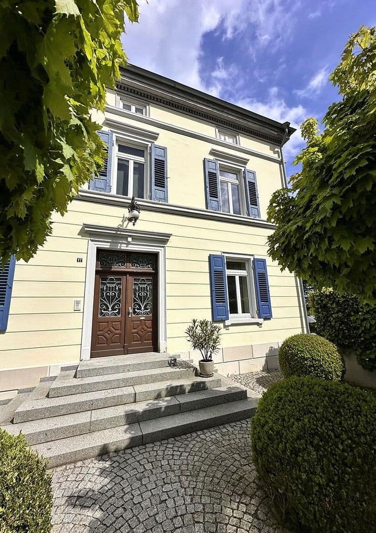 Pronájem bytu 3+kk 142 m², Scheer, Bádensko-Württembersko Pronájem bytu 3+kk 142 m², Scheer, Bádensko-Württembersko