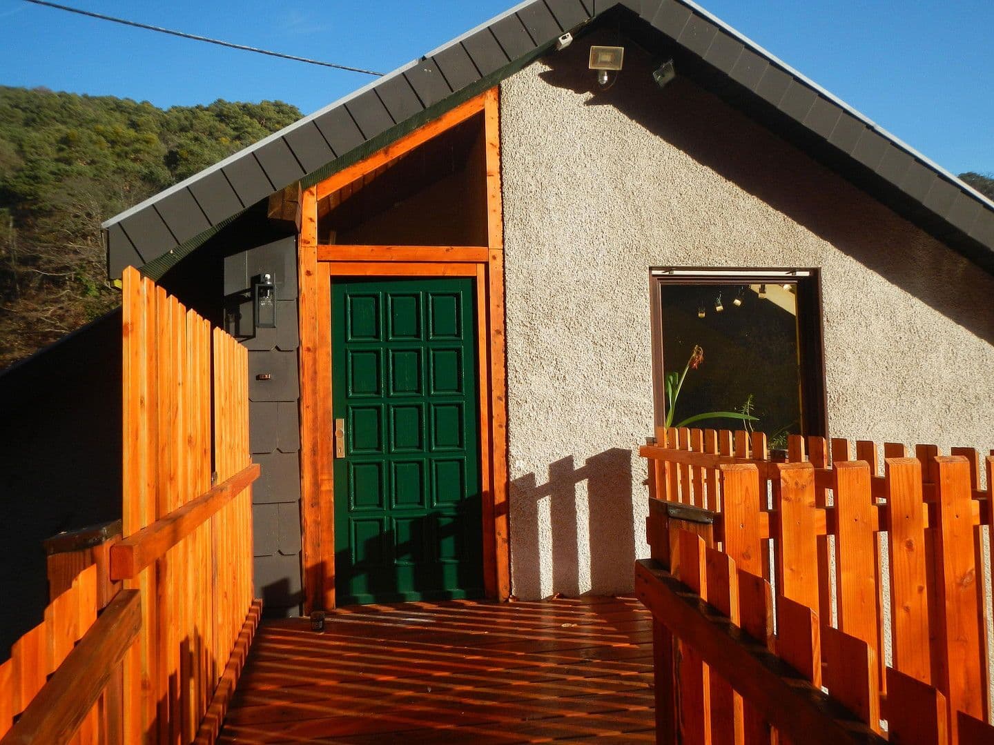 Prodej domu 227 m², pozemek 487 m², Neustadt an der Weinstraße, Porýní-Falc Prodej domu 227 m², pozemek 487 m², Neustadt an der Weinstraße, Porýní-Falc