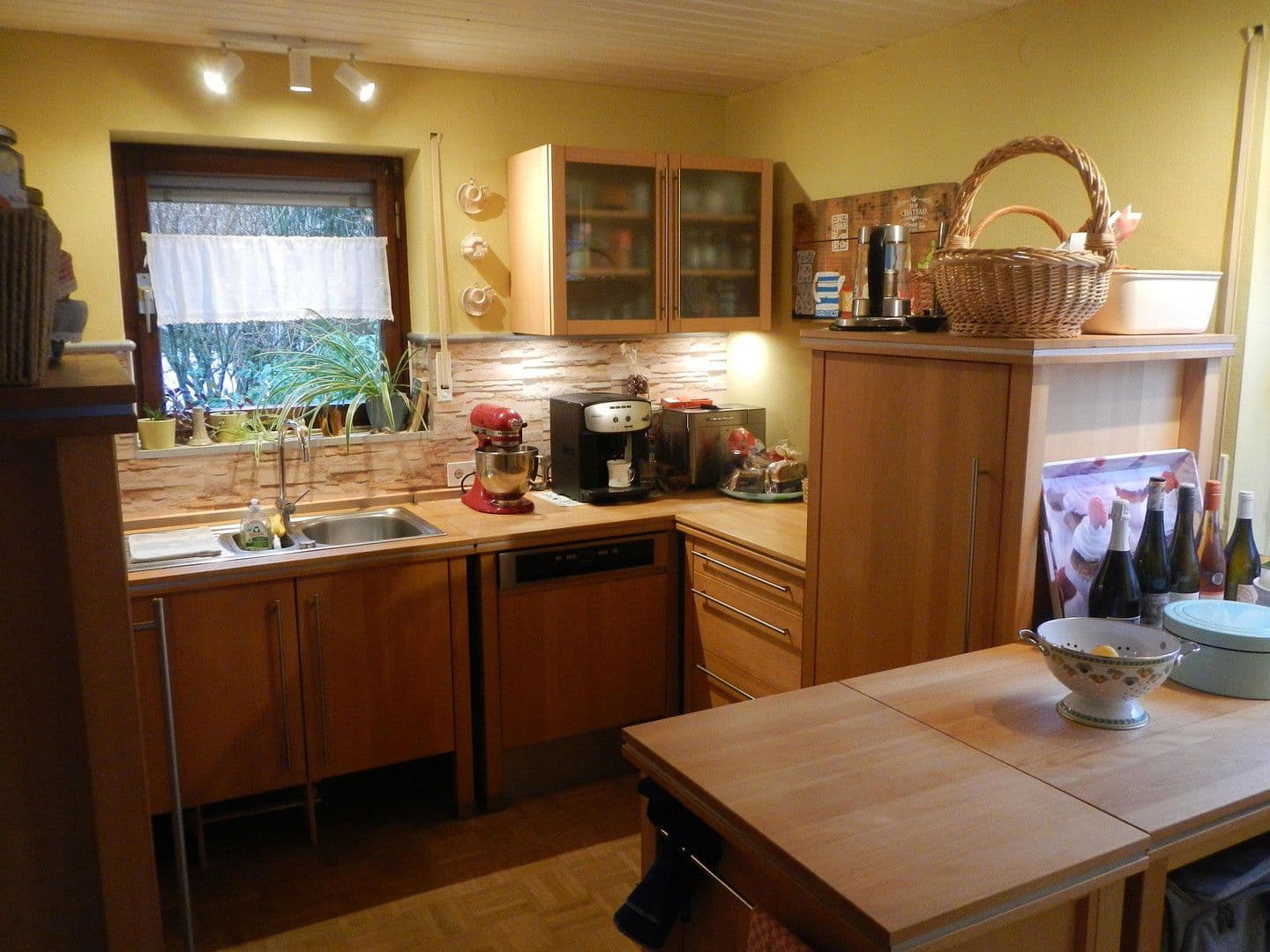 Prodej domu 227 m², pozemek 487 m², Neustadt an der Weinstraße, Porýní-Falc Prodej domu 227 m², pozemek 487 m², Neustadt an der Weinstraße, Porýní-Falc