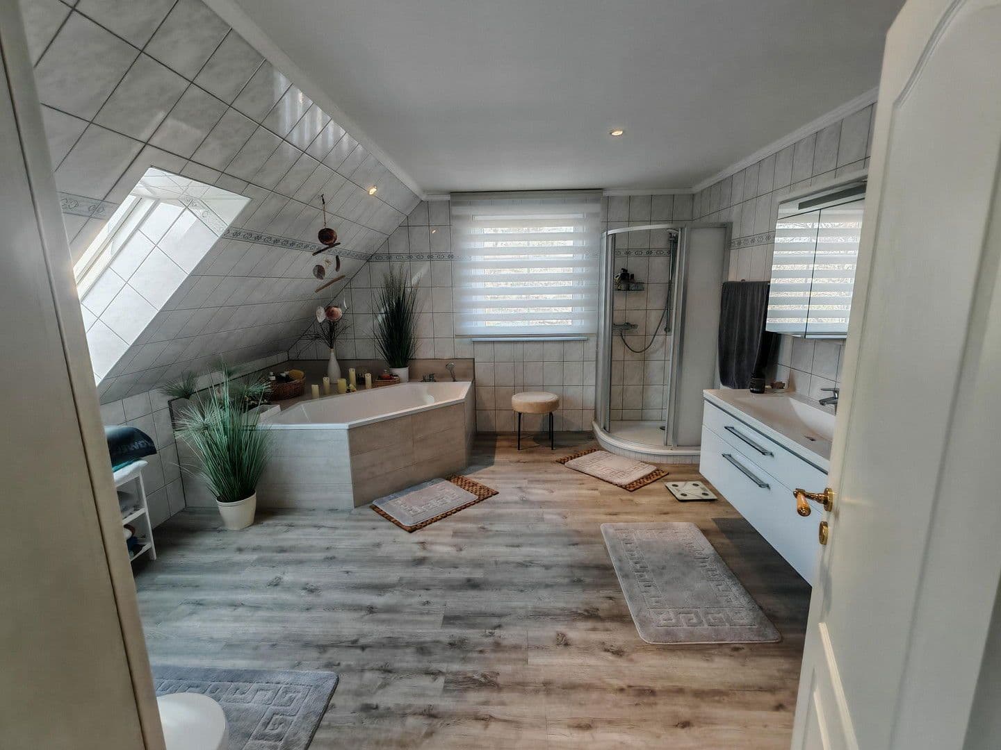 Prodej domu 164 m², pozemek 548 m², Blankensee, Mecklenburg-Vorpommern Prodej domu 164 m², pozemek 548 m², Blankensee, Mecklenburg-Vorpommern