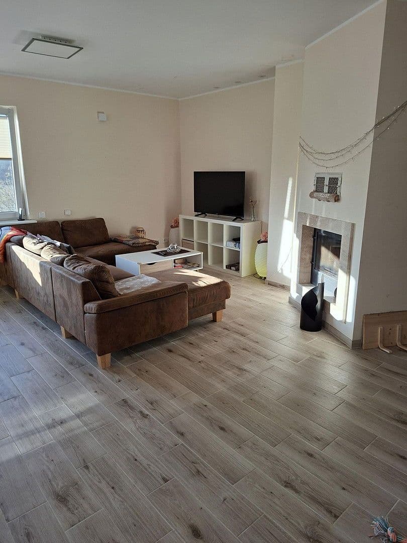 Prodej domu 230 m², pozemek 5.200 m², Grambow, Mecklenburg-Vorpommern Prodej domu 230 m², pozemek 5.200 m², Grambow, Mecklenburg-Vorpommern