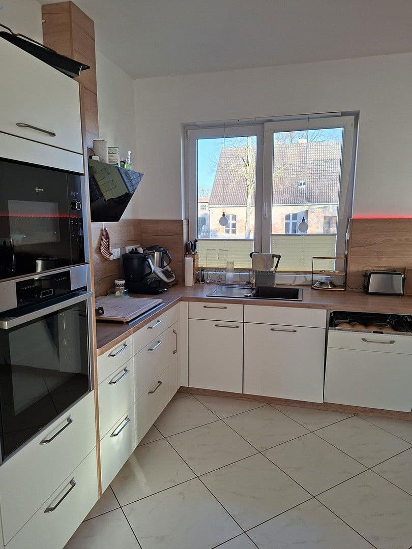 Prodej domu 230 m², pozemek 5.200 m², Grambow, Mecklenburg-Vorpommern Prodej domu 230 m², pozemek 5.200 m², Grambow, Mecklenburg-Vorpommern