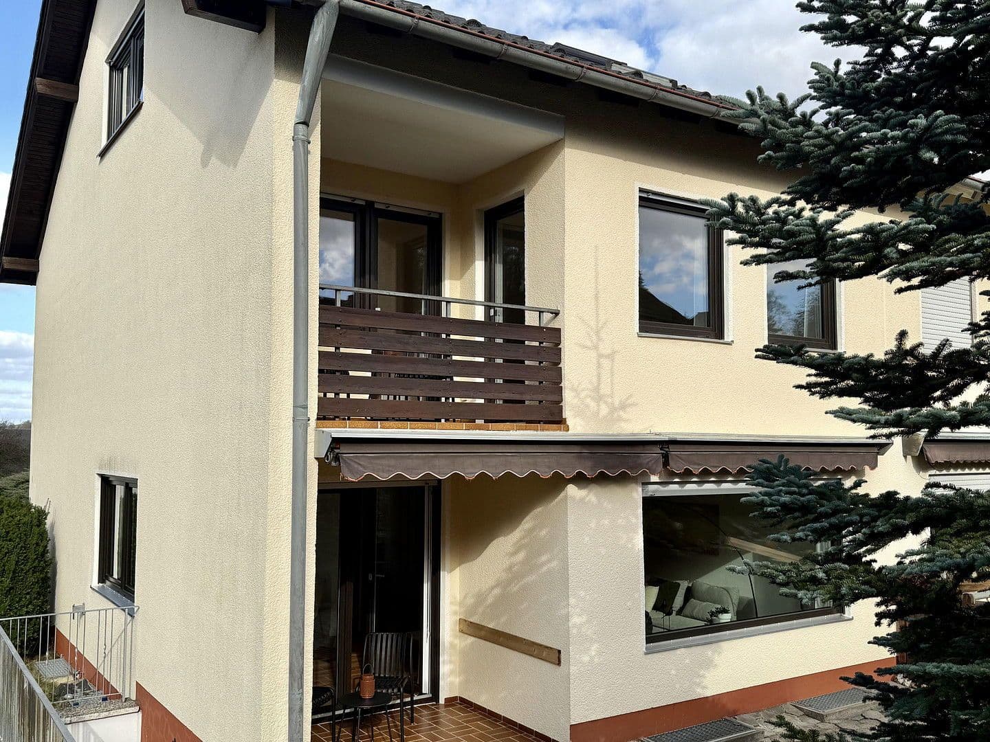 Prodej domu 120 m², pozemek 313 m², Hof, Bavorsko Prodej domu 120 m², pozemek 313 m², Hof, Bavorsko