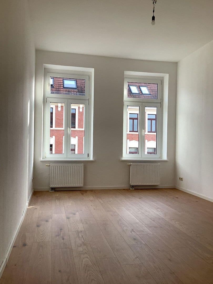 Pronájem bytu 2+1 58 m², Rosa-Luxemburg-Str.60, Leipzig, Sasko Pronájem bytu 2+1 58 m², Rosa-Luxemburg-Str.60, Leipzig, Sasko