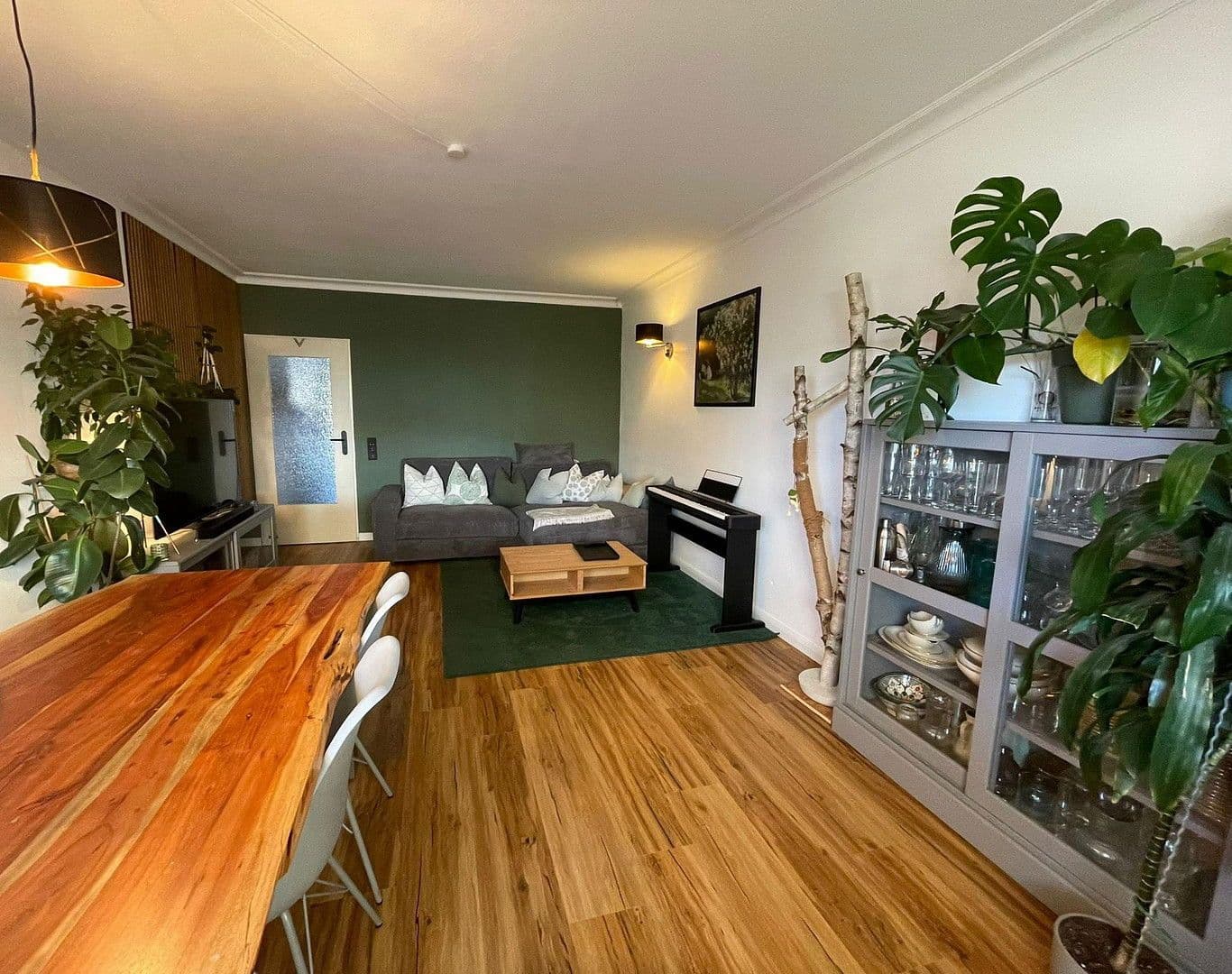 Prodej bytu 4+1 90 m², Niedernhausen, Hessen Prodej bytu 4+1 90 m², Niedernhausen, Hessen