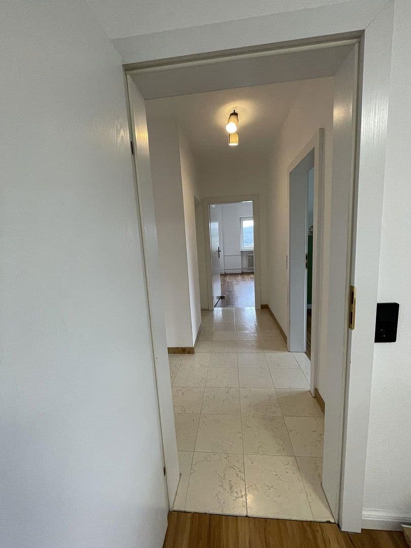 Prodej bytu 4+1 90 m², Niedernhausen, Hessen Prodej bytu 4+1 90 m², Niedernhausen, Hessen