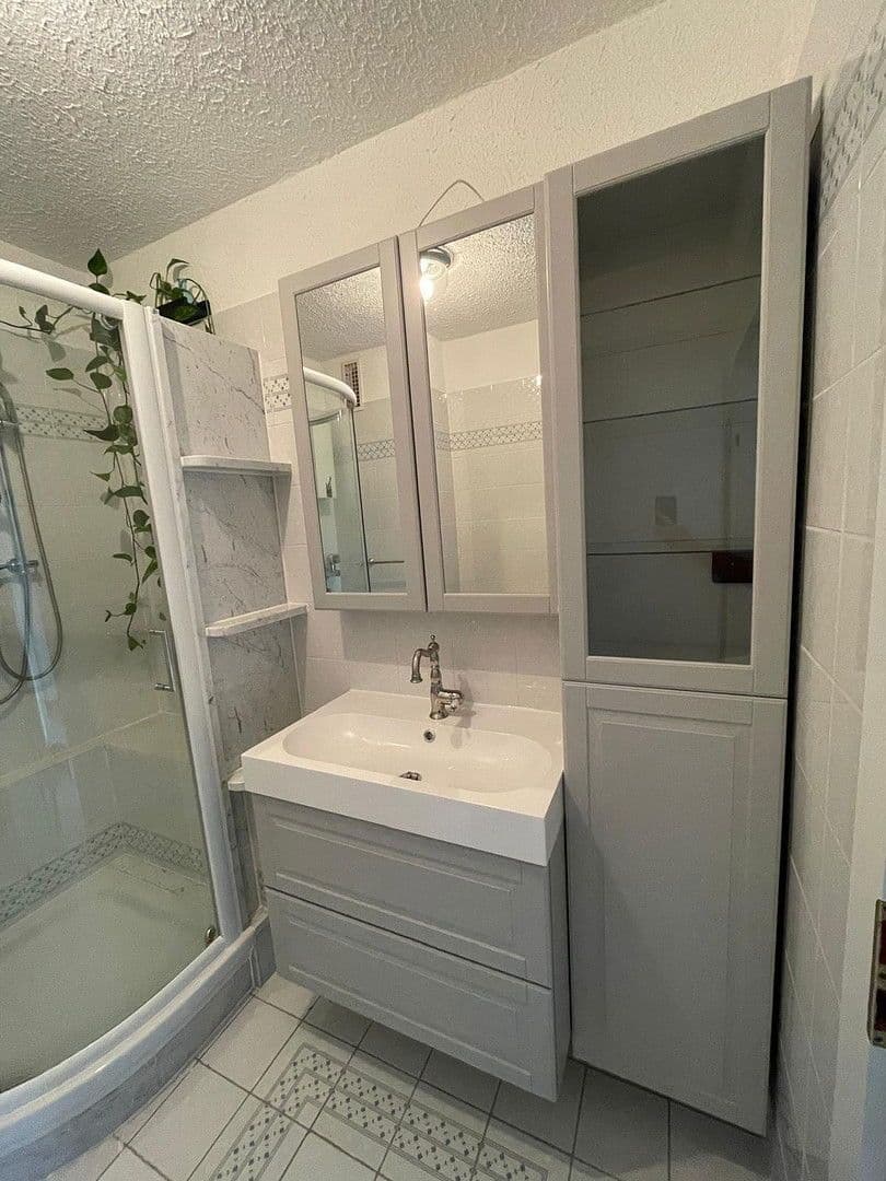 Prodej bytu 4+1 90 m², Niedernhausen, Hessen Prodej bytu 4+1 90 m², Niedernhausen, Hessen