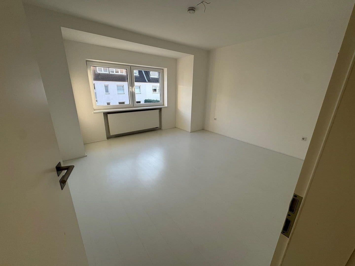 Prodej domu 200 m², pozemek 668 m², Leverkusen, Severní Porýní-Vestfálsko Prodej domu 200 m², pozemek 668 m², Leverkusen, Severní Porýní-Vestfálsko