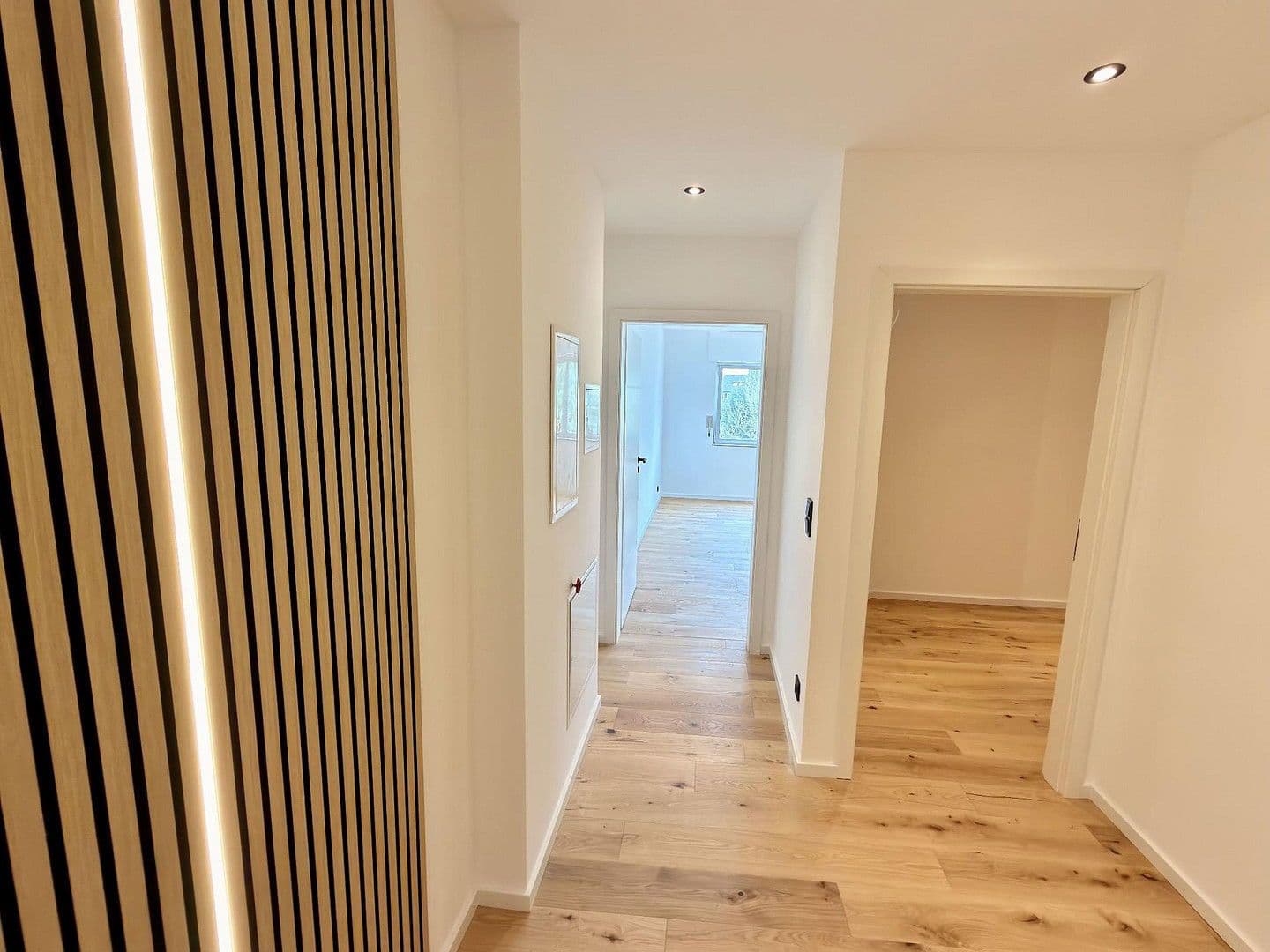 Prodej bytu 2+1 40 m², Am Bramhoff 9, Köln, Severní Porýní-Vestfálsko Prodej bytu 2+1 40 m², Am Bramhoff 9, Köln, Severní Porýní-Vestfálsko